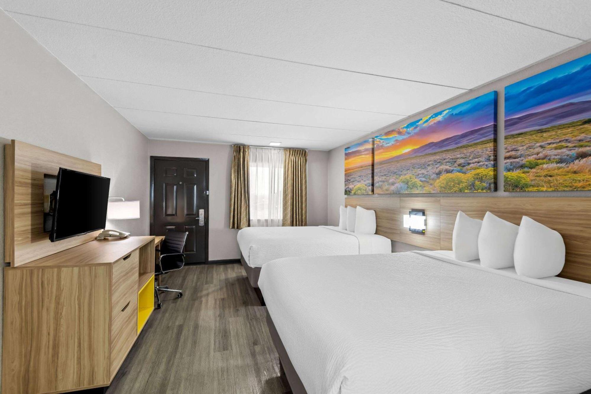 Days Inn By Wyndham Gainesville Exteriör bild